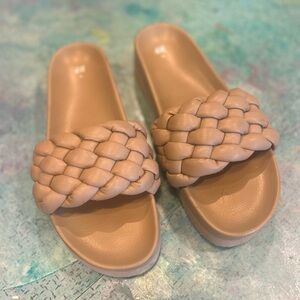 Nude Sandal